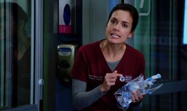 Chicago Med: Season 5 Episode 5 Trailer - Dr. Manning Reaches Her Breaking Point photo 4