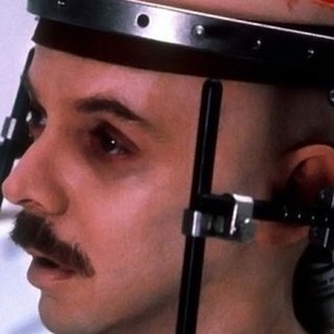 Brain Dead (1990) photo 3
