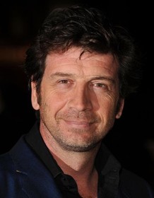 Nick Knowles