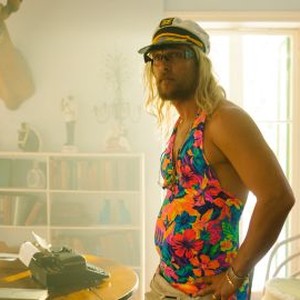 The Beach Bum (2019) photo 11