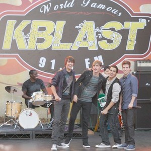 Big Time Rush!, from left: James Maslow, Kendall Schmidt, Carlos Peña, Logan Henderson, 11/28/2009, ©NICK