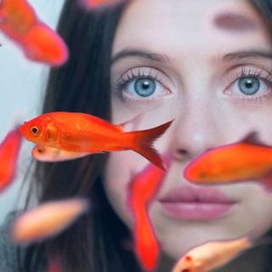 CARRIE PILBY, Bel Powley, 2016.