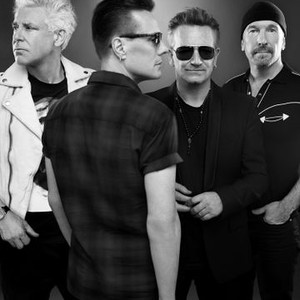 U2: Innocence &amp; Experience Tour Live in Paris, Adam Clayton (L), Bono (C), Dave "The Edge" Evans (R), 'Season 1', ©HBOMR