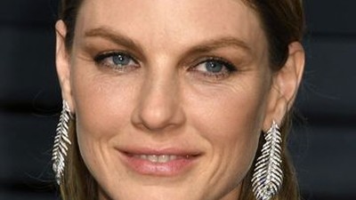 Angela Lindvall Pictures | Rotten Tomatoes