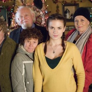 HOW ABOUT YOU, from left: Brenda Fricker, Joss Ackland (top), Imelda Staunton, Hayley Atwell, Vanessa Redgrave, 2007. ©Strand Releasing