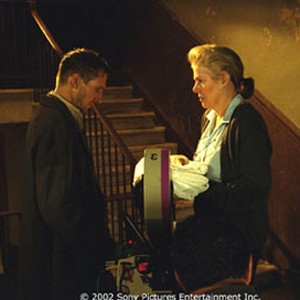 Ralph Fiennes as Spider and Lynn Redgrave as Mrs. Wilkinson. photo 20