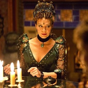 Penny Dreadful (season 1, episode 2): Helen McCrory as Madame Kali