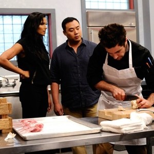 Top Chef, Padma Lakshmi (L), David Chang (C), Angelo Sosa (R), 'New York's Finest', Season 8: All-Stars, Ep. #3, 12/15/2010, ©BRAVO