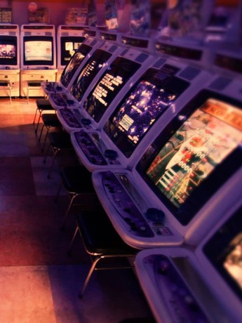 100 Yen: The Japanese Arcade Experience | Rotten Tomatoes