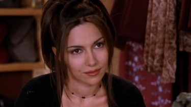 Watch beverly hills 90210 season 9 episode 10 hotsell