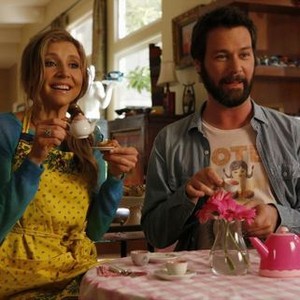 How to Live With Your Parents for the Rest of Your Life, Sarah Chalke (L), Jon Dore (R), 'How to Not Screw Up Your Kid', Season 1, Ep. #4, 04/24/2013, ©ABC