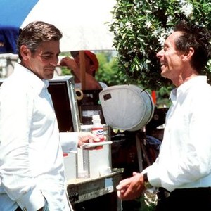 INTOLERABLE CRUELTY, George Clooney, Producer Brian Grazer, on set, 2003, (c) Universal