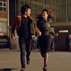 (L-R) Ferdia Walsh-Peelo as Cosmo and Lucy Boynton as Raphina in "Sing Street."
