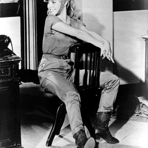 BABETTE GOES TO WAR, Brigitte Bardot, 1959