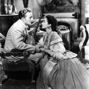 DIXIE, Bing Crosby, Dorothy Lamour, 1943
