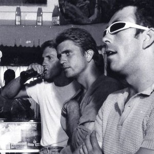 Summer City (1977) photo 9