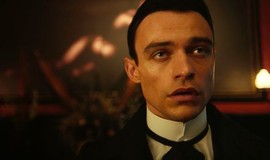 The Invitation: Exclusive Featurette - Thomas Doherty as Dracula photo 1
