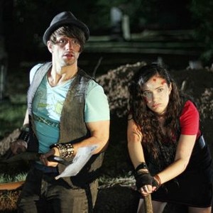 DEAD BEFORE DAWN 3D, from left: Tim Doiron, April Mullen, 2012. ©Gaiam Vivendi Entertainment