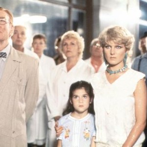 STRANGE INVADERS, (l-r): Kenneth Tobey, Lulu Sylbert, Diana Scarwid, 1983, (c)Orion Pictures