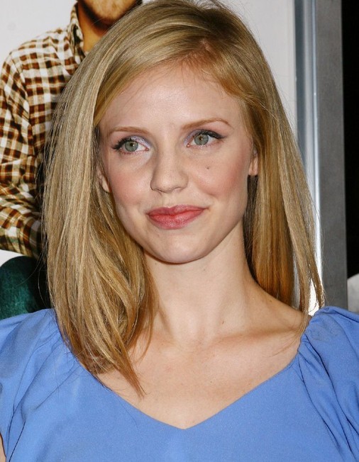Kelli Garner