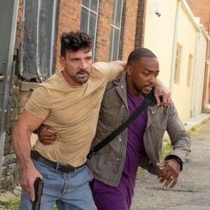 POINT BLANK, FROM LEFT: FRANK GRILLO, ANTHONY MACKIE, 2019. PH: PATTI PERRET/© NETFLIX