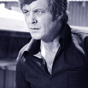 W (1974) photo 3