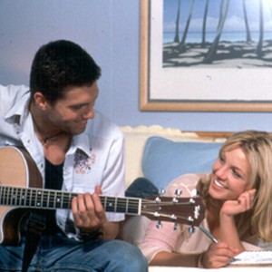 Anson Mount as Ben and Britney Spears as Lucy. photo 15