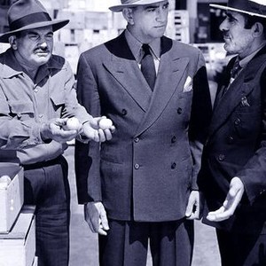 Boss of Big Town (1942) photo 5