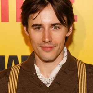 Reeve Carney at arrivals for HAPPYish SHOWTIME Series Premiere, Landmark Sunshine Cinema, New York, NY April 20, 2015. Photo By: Jason Smith/Everett Collection