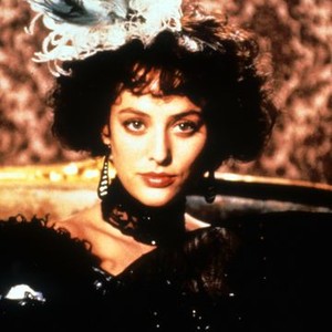 Becoming Colette (1992) photo 2