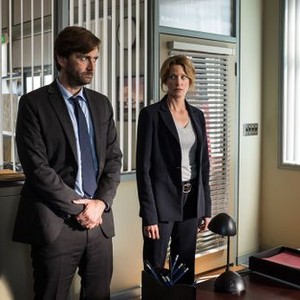 Gracepoint, David Tennant (L), Anna Gunn (R), 'Episode Nine', Season 1, Ep. #9, 12/04/2014, ©FOX