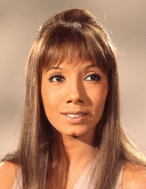 Rosenda Monteros