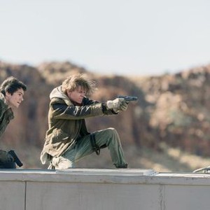 MAZE RUNNER: THE DEATH CURE, FROM LEFT, DYLAN O BRIEN, THOMAS BRODIE-SANGSTER, 2018. PH: JOE ALBLAS. TM AND COPYRIGHT ©20TH CENTURY FOX FILM CORP. ALL RIGHTS RESERVED