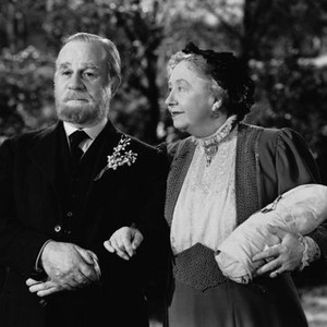 MADAME CURIE, Henry Travers, Dame May Whitty, 1943