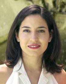 Tiaré Scanda