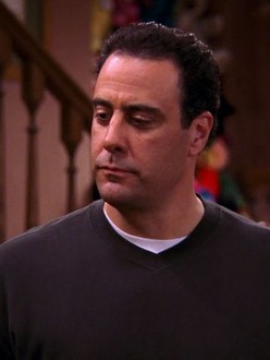 Everybody Loves Raymond: Season 5, Episode 22 | Rotten Tomatoes