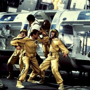 MOONRAKER, Roger Moore, Richard Kiel, Lois Chiles, 1979, fight at the space capsule