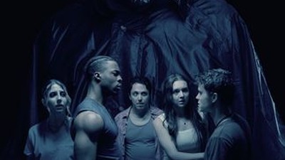 Stream of Terror：網路迷因血腥恐懼，虛擬名聲成致命誘餌。