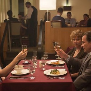 Girls, Lena Dunham (L), Becky Ann Baker (C), Peter Scolari (R), 'Close Up', Season 4, Ep. #1, 01/11/2015, ©HBO