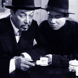 Charlie Chan at the Race Track (1936) photo 6