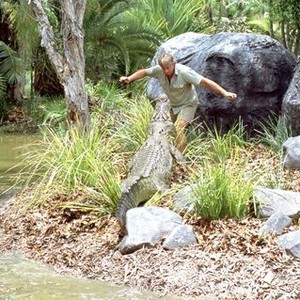 CROCODILE HUNTER: COLLISION COURSE, Steve Irwin, 2002 (c) MGM