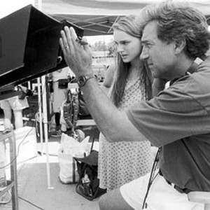 Natalie Portman and director Matt Williams on the set of 20th Century Fox's Where The Heart Is