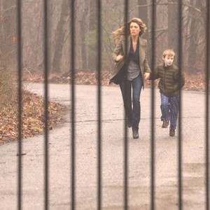 The Following, Natalie Zea (L), Kyle Catlett (R), 'The Curse', Season 1, Ep. #12, 04/08/2013, ©FOX