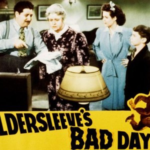 GILDERSLEEVE'S BAD DAY, from left, Harold Peary, Jane Darwell, Nancy Gates, Freddie Mercer, 1943