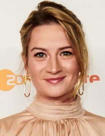 Nina Gummich
