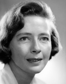 Leora Dana