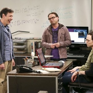 The Big Bang Theory, John Ross Bowie (L), Johnny Galecki (C), Jim Parsons (R), 'The Discovery Dissipation', Season 7, Ep. #10, 12/05/2013, ©CBS