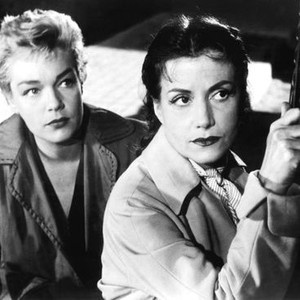 DIABOLIQUE, Simone Signoret, Vera Clouzot, 1955