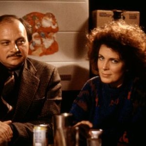 THE PACKAGE, Dennis Franz,  Joanna Cassiday, 1989