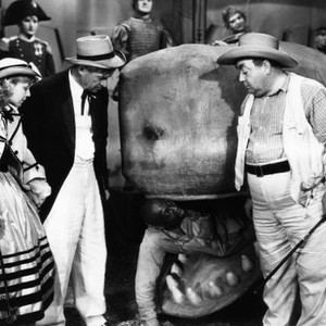 STEAMBOAT ROUND THE BEND, from left: Anne Shirley, Will Rogers, Stepin Fetchit (in whale), Eugene Pallette, 1935, TM & Copyright © 20th Century Fox Film Corp